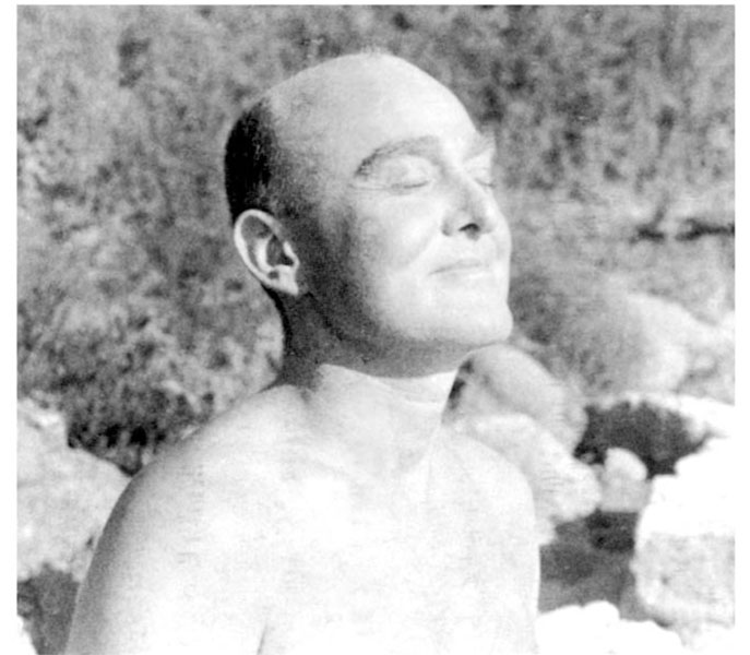 Truyện Tự Truyện Của Một Yogi